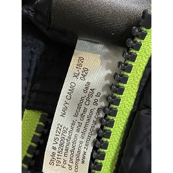 ZeroXposure Kids Puffer Coat Boy’s XL 18/20 Black Blue Camouflage Zip Hood - Picture 9 of 9